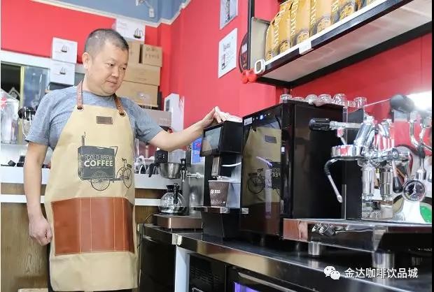 金達咖啡飲品城-如何選擇性價比高的磨豆機