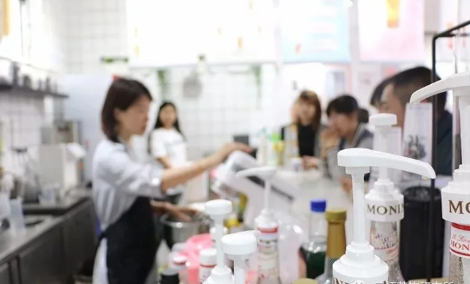 廣州金達咖啡飲品城-飲品培訓開班了