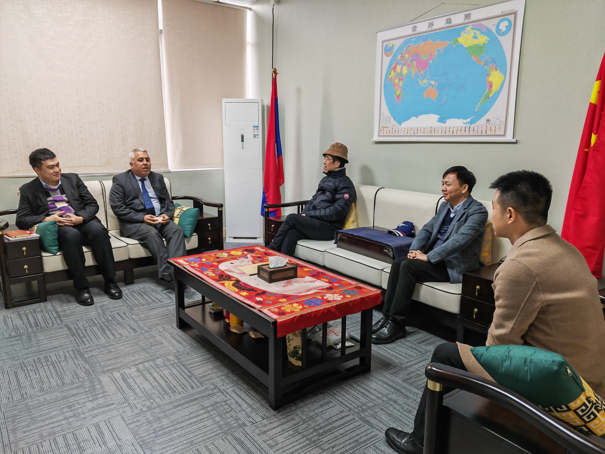 土耳其駐廣州總領(lǐng)事館商務(wù)領(lǐng)事塞爾達(dá)爾先生 再次蒞臨金達(dá)考察交流 土耳其駐廣州總領(lǐng)事館商務(wù)領(lǐng)事塞爾達(dá)爾先生 再次蒞臨金達(dá)考察交流